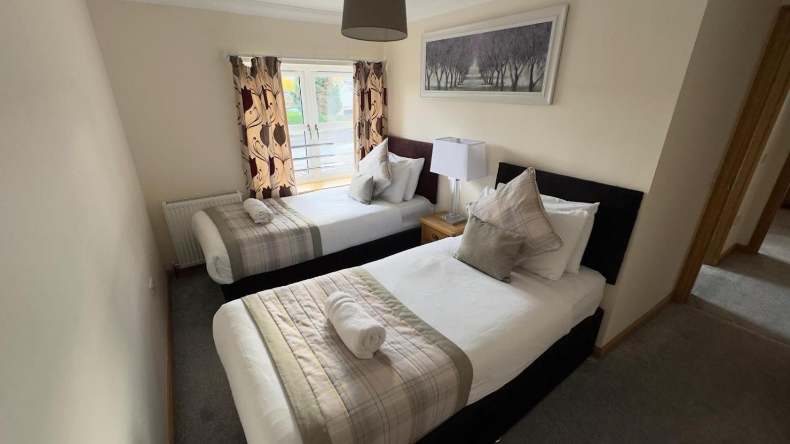 The Waverley Inn Holiday Homes إينفيرنيس المظهر الخارجي الصورة